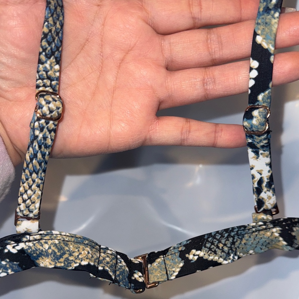 Shade & Shore- NWOT Snake Print Triangle Bikini Top Size Large 🐍🌊 - Picture 12 of 13